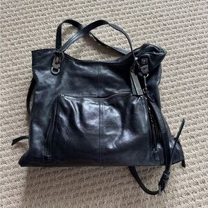 Vince Camuto - Leather Tote Bag - Narra - Noir Black